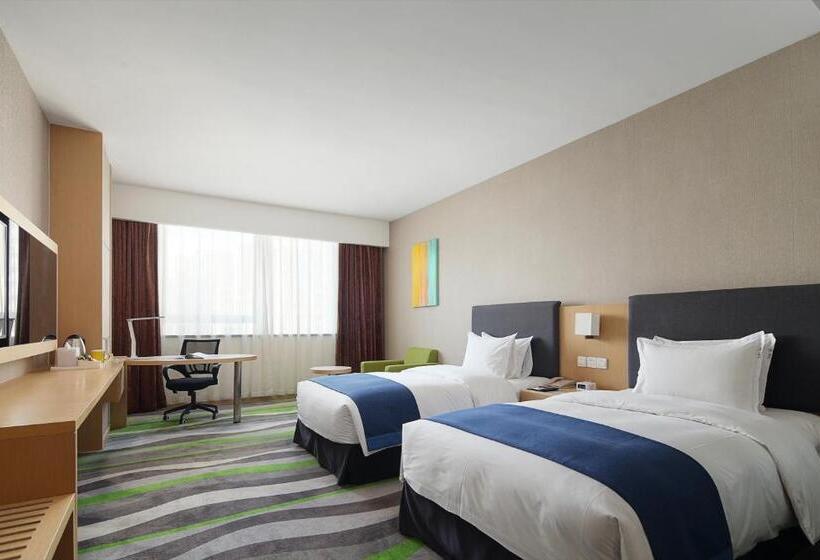 호텔 Holiday Inn Express Jinan High Tech Zone, An Ihg