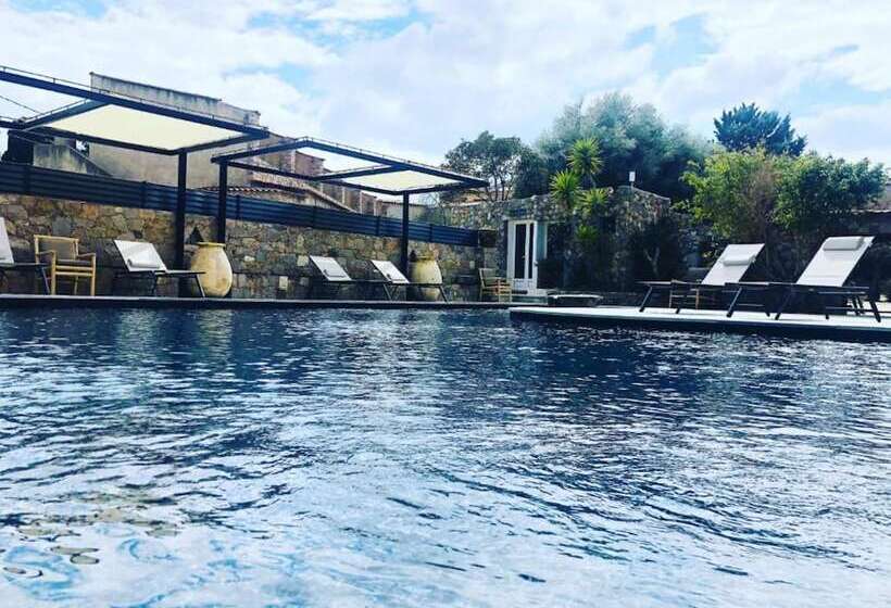 Отель Hôtel Casa Rossa & Spa