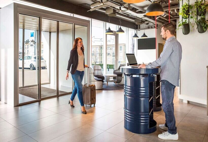 ホテル Ibis Budget Lausanne Bussigny