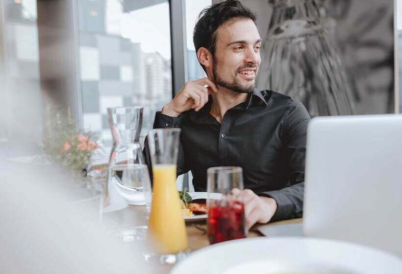 ホテル Ibis Budget Lausanne Bussigny