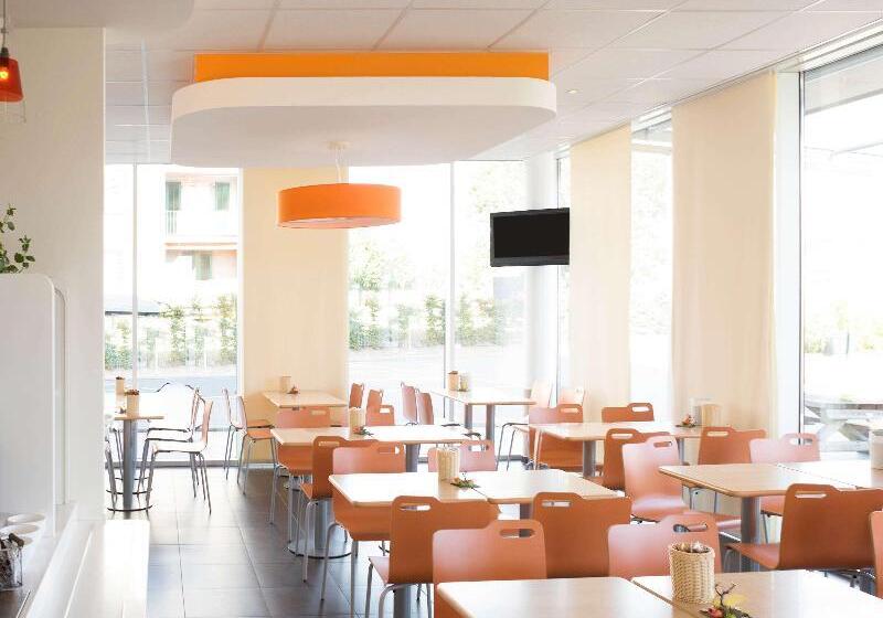 ホテル Ibis Budget Lausanne Bussigny