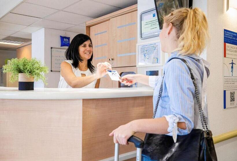ホテル Ibis Budget Carcassonne Aéroport   A61