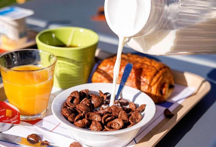 ホテル Ibis Budget Carcassonne Aéroport   A61