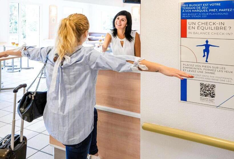 ホテル Ibis Budget Carcassonne Aéroport   A61