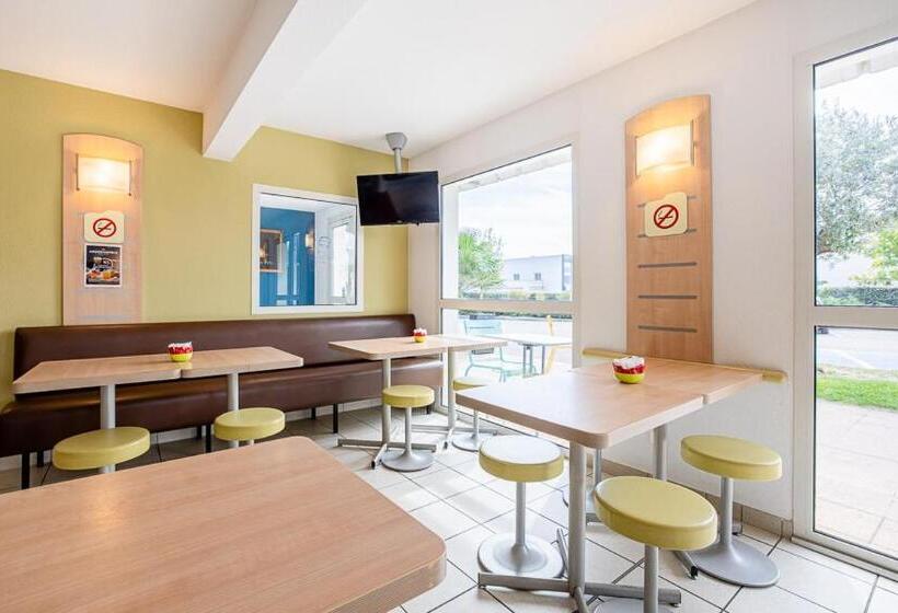 호텔 Ibis Budget Carcassonne Aéroport   A61