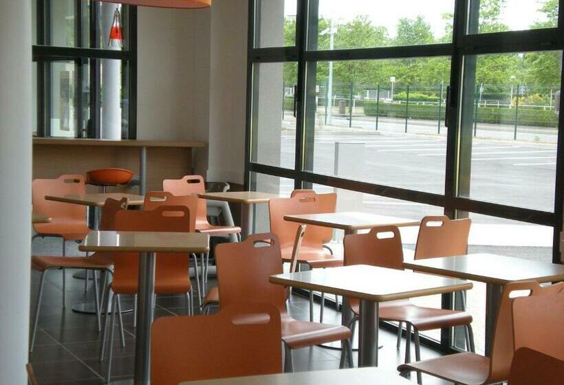 Отель Ibis Budget Tours Nord