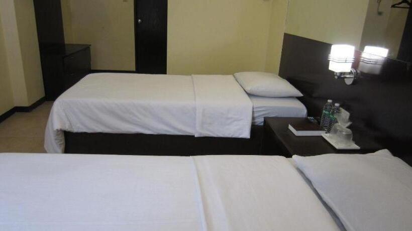 בית מלון כפרי Jp227 Residences