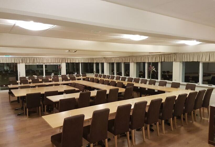 هتل Kjarnalundur Aurora Dream Lodges And Rooms