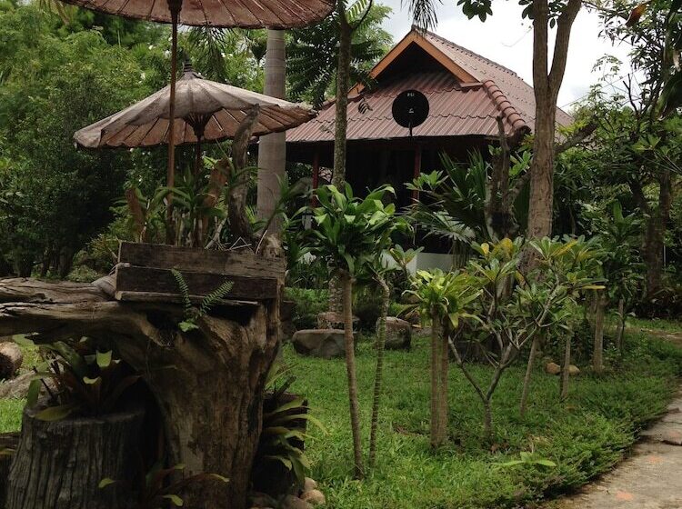 Отель Le Mont Resort