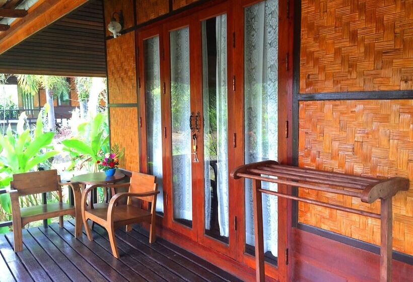 Отель Le Mont Resort