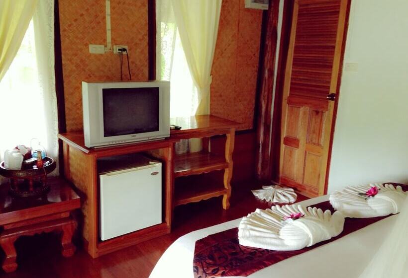 Отель Le Mont Resort