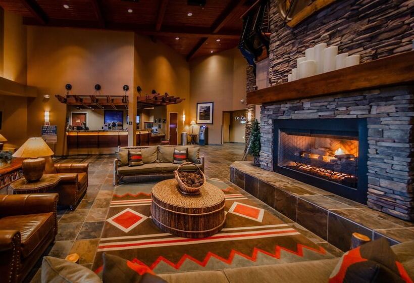 فندق Lodge At Feather Falls Casino