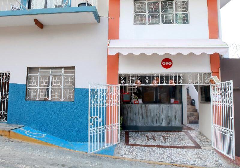 Отель Maria Otilia Falla