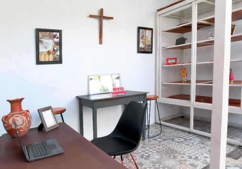 Отель Maria Otilia Falla