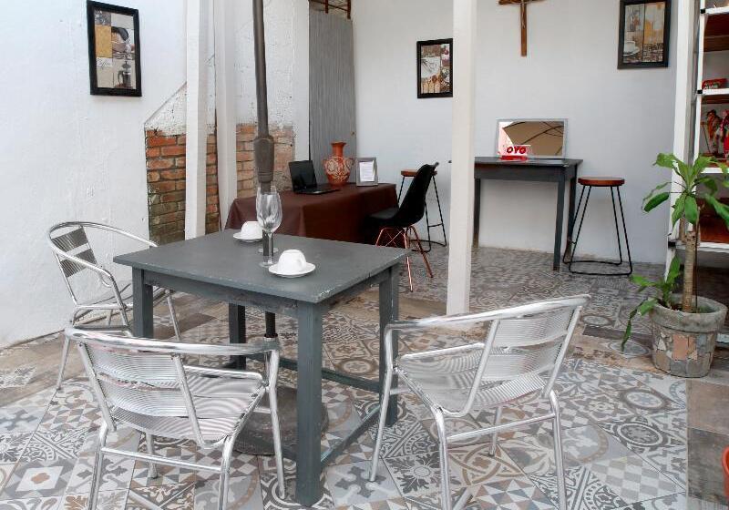 Отель Maria Otilia Falla