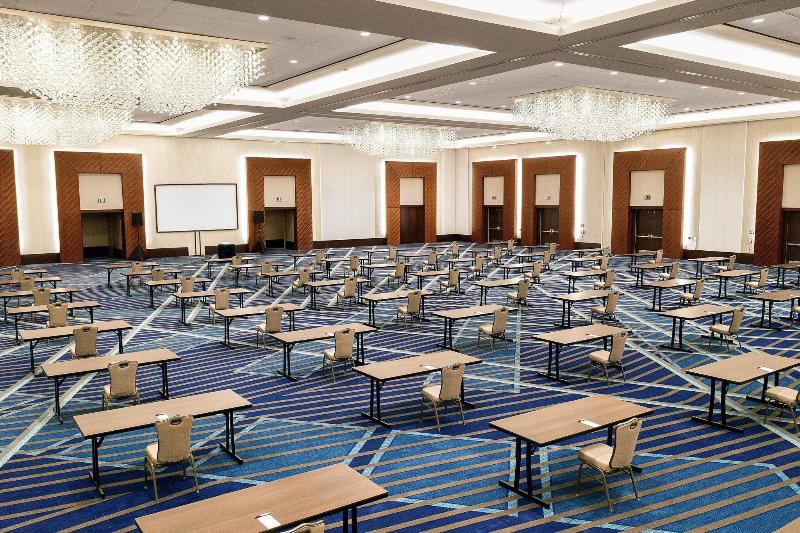 Отель Marriott Marquis Houston