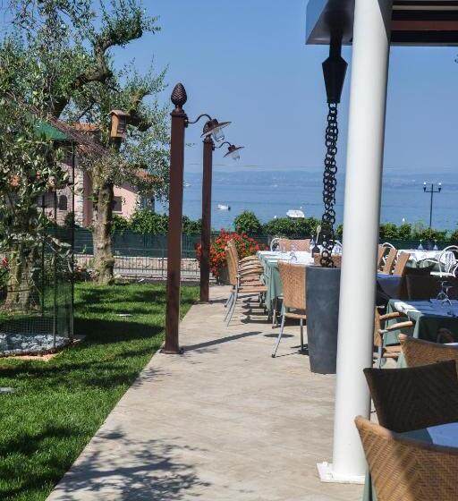 בית מלון כפרי Maximilian