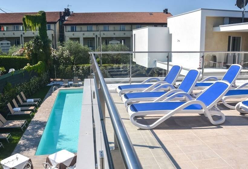 בית מלון כפרי Maximilian