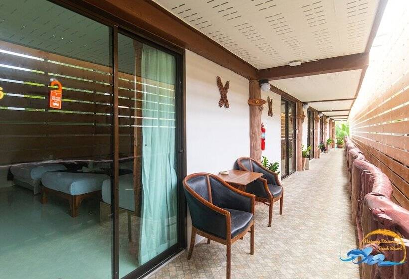 호텔 Naiyang Discovery Beach Resort Sha