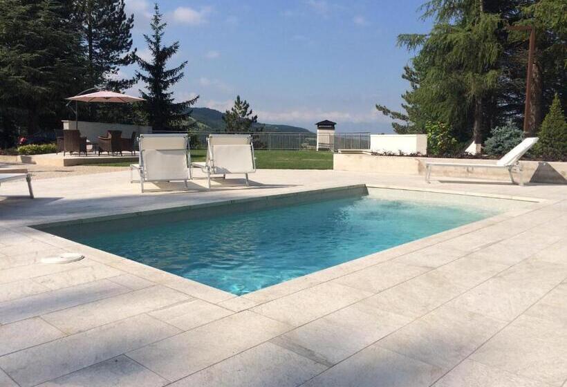 هتل Nido Dell Aquila