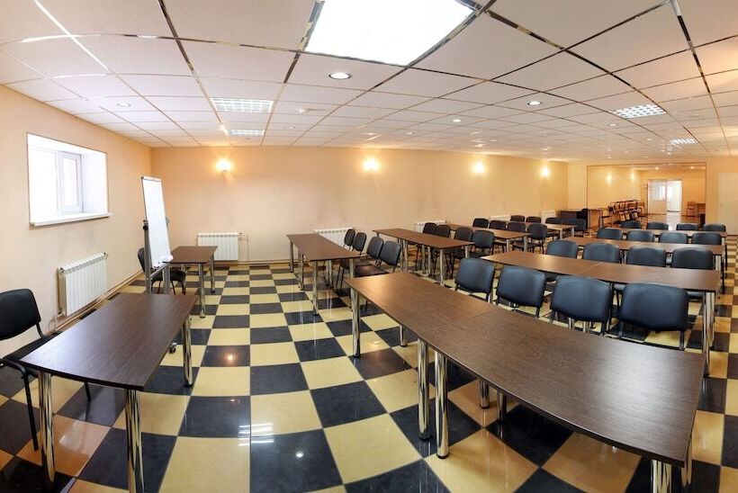 בית מלון כפרי North Crown