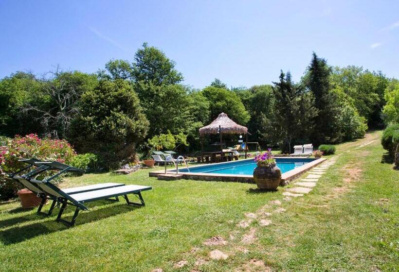 Отель Novelleto