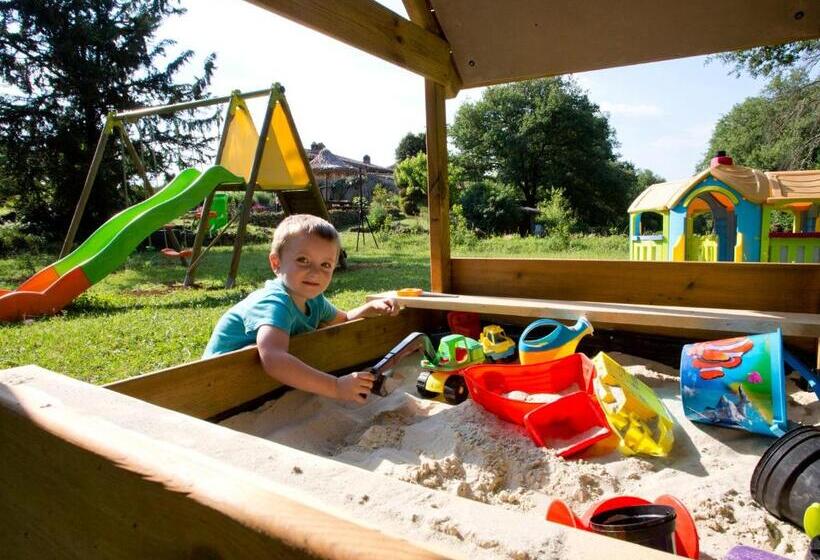 Отель Novelleto