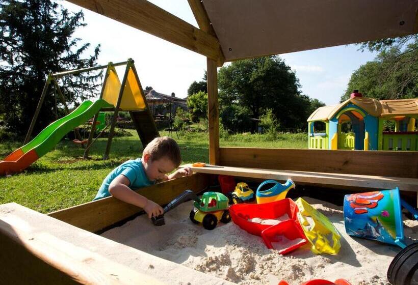 Отель Novelleto