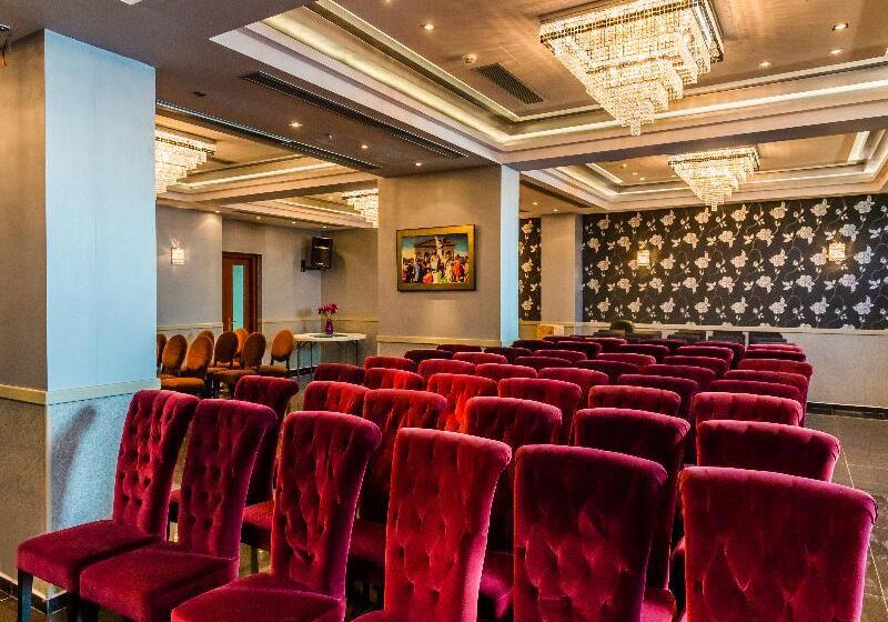 فندق Odyssey Boutique