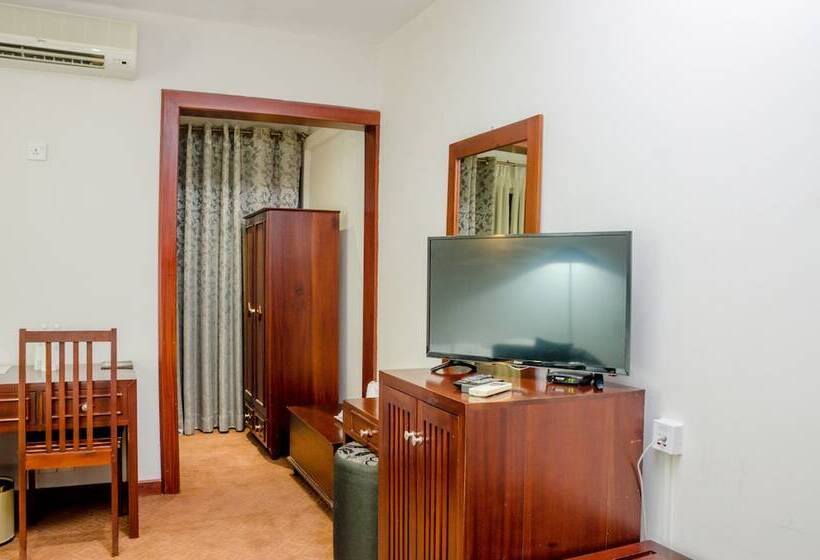 فندق Opulent River Face