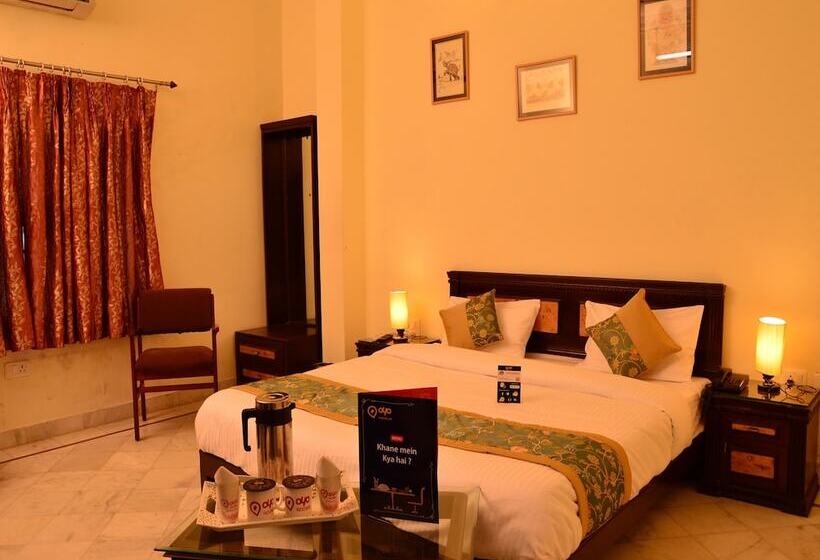 Отель Oyo Premium Civil Lines Kota