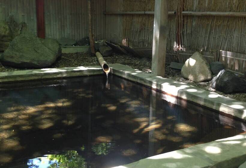 בית מלון כפרי Parkway