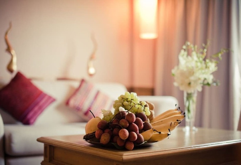 ホテル Ploy Palace