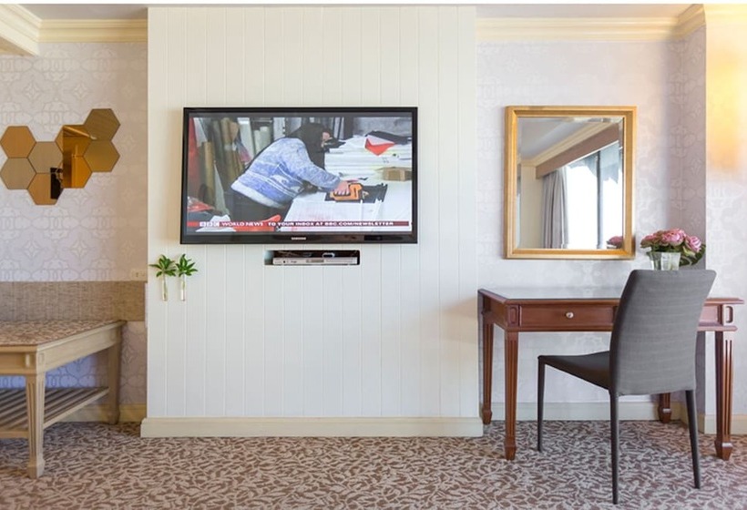 ホテル Ploy Palace