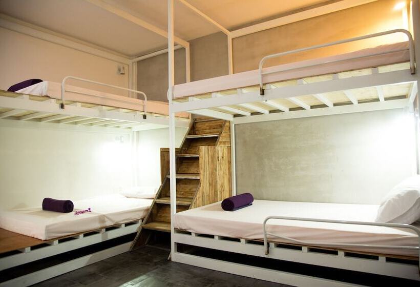 בית מלון כפרי Rachana Hostel