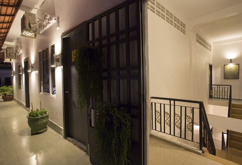 فندق Rachana Hostel