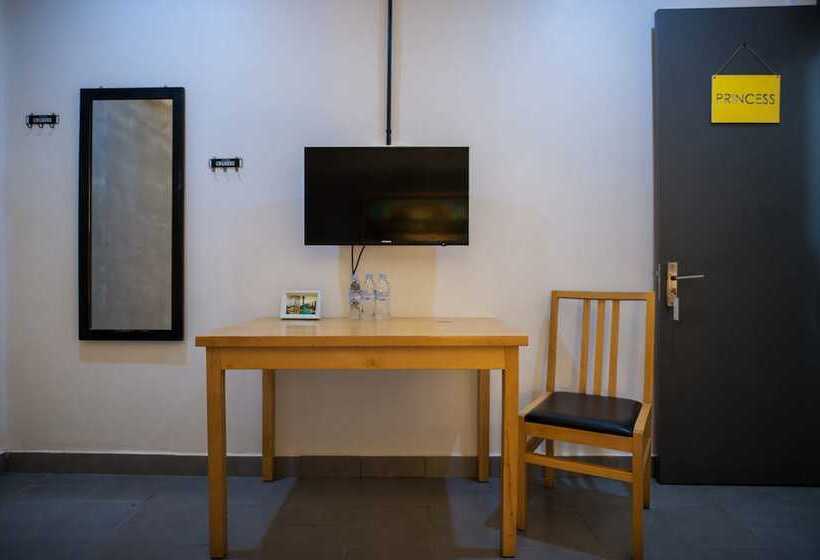 فندق Rachana Hostel