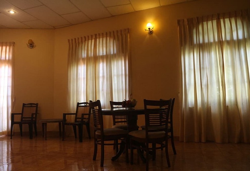 בית מלון כפרי Red Rose