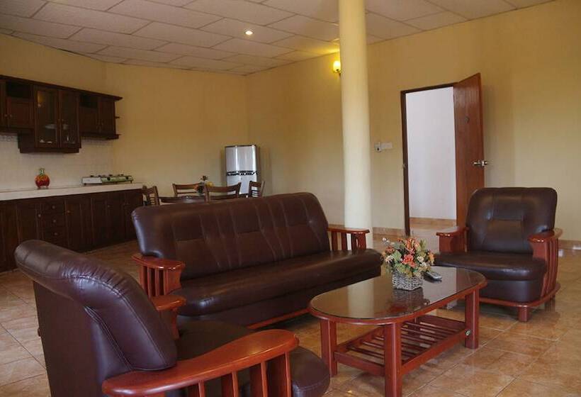 בית מלון כפרי Red Rose