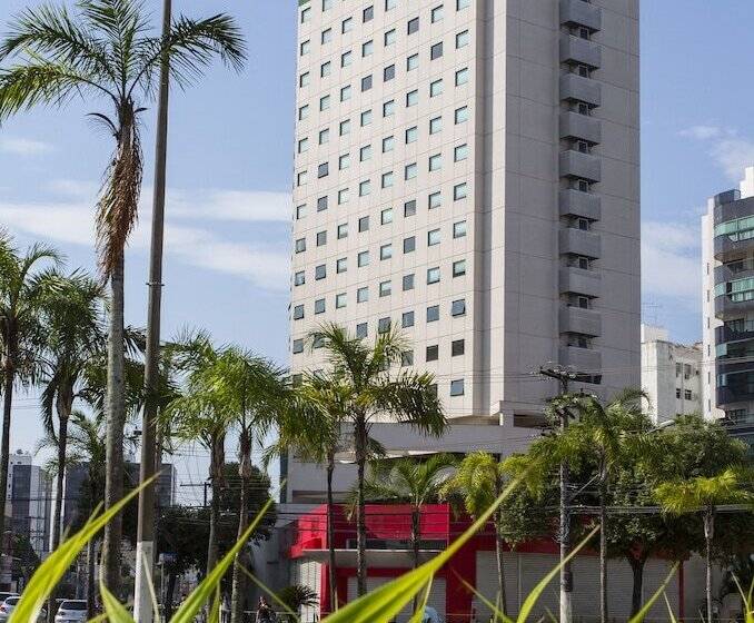 Отель Sleep Inn Praia Do Canto