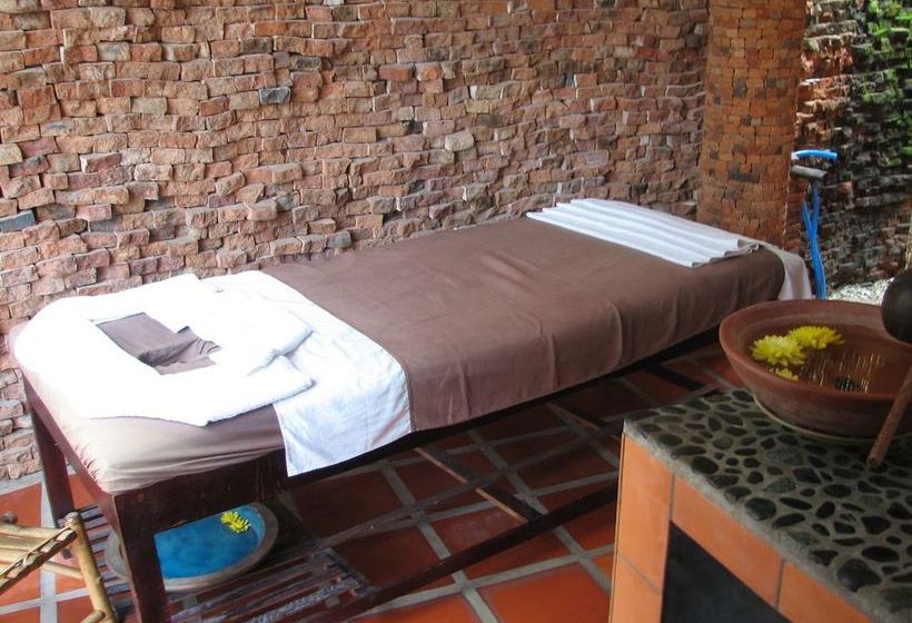 هتل Some Days Of Silence Resort & Spa