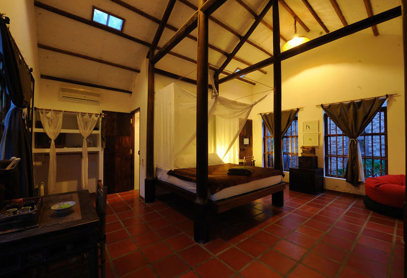 هتل Some Days Of Silence Resort & Spa