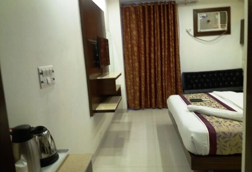 Отель Station View