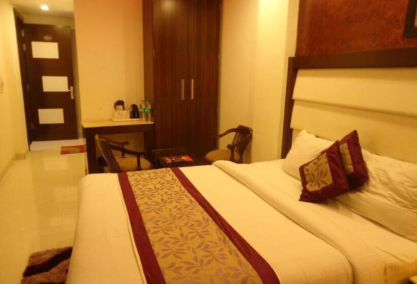 Отель Station View