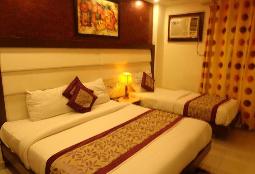 Отель Station View