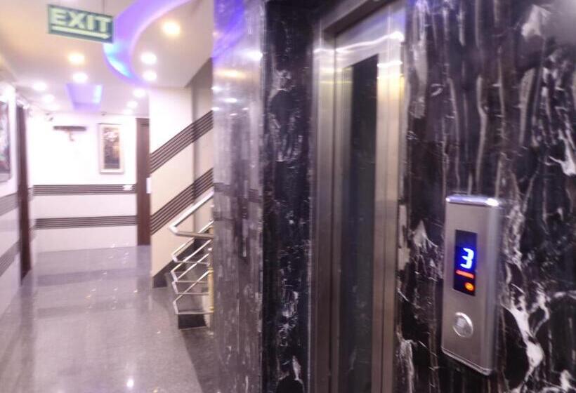 Отель Station View