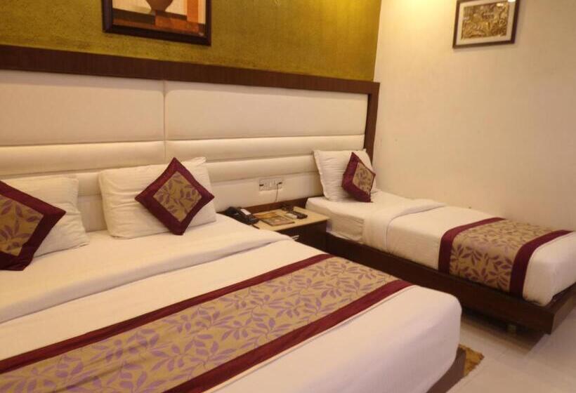 Отель Station View