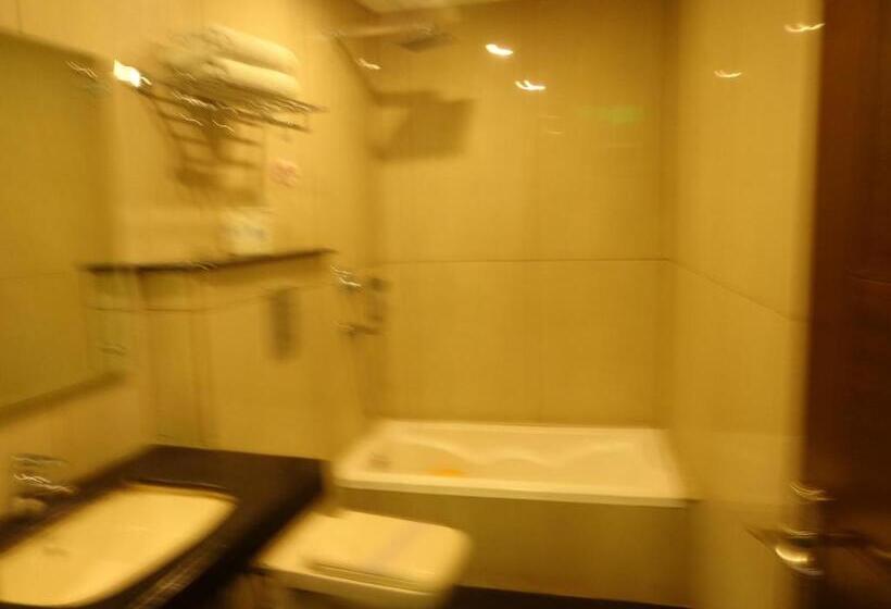 Отель Station View