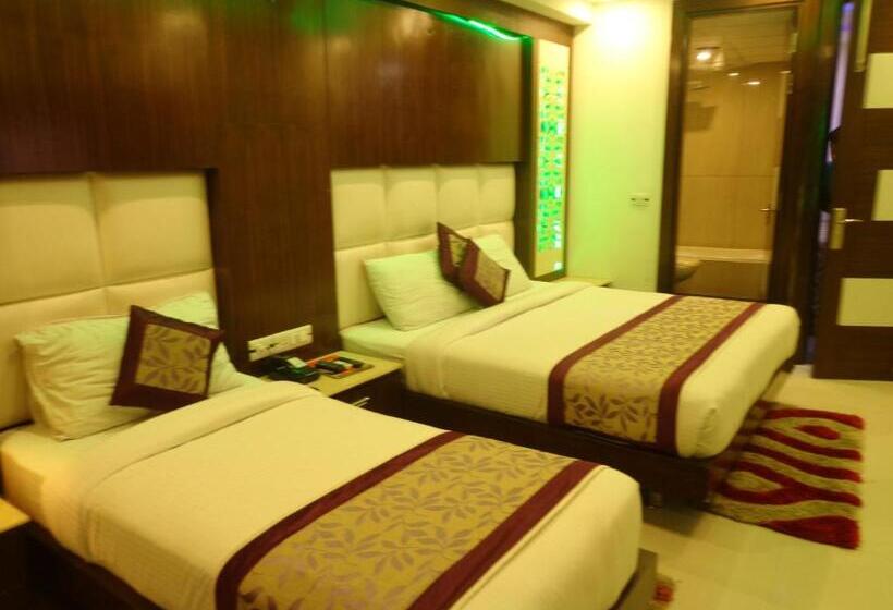 Отель Station View