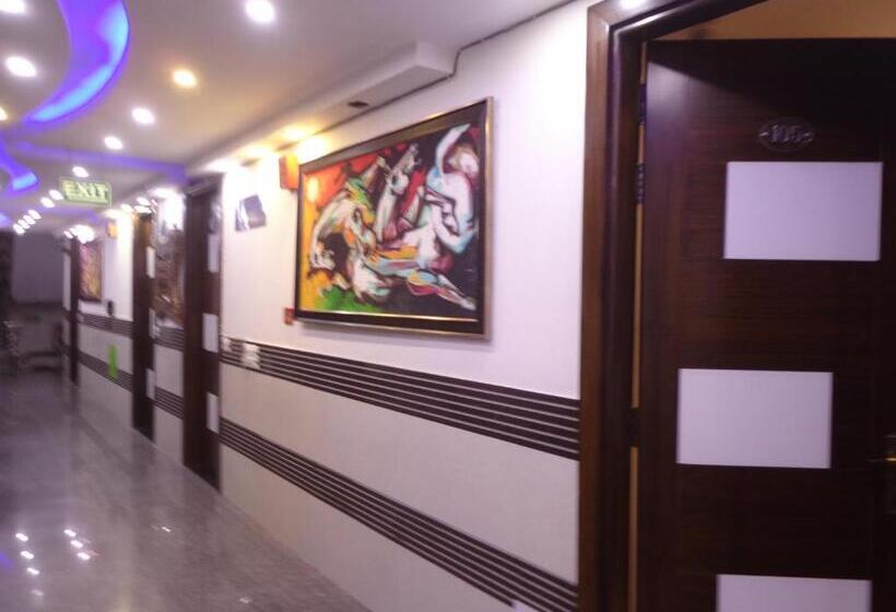 Отель Station View